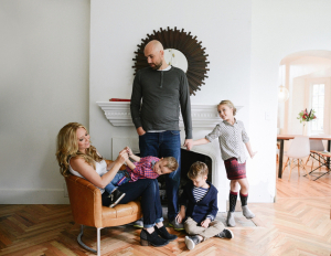 Hair Tips for Family Photos – Vivian Makeup Artist Blog